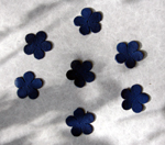 Lederblüten-blau_LEAP015_Foto:www.materia-idee.com